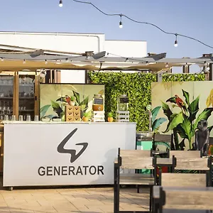 Hostel Generator, Roma